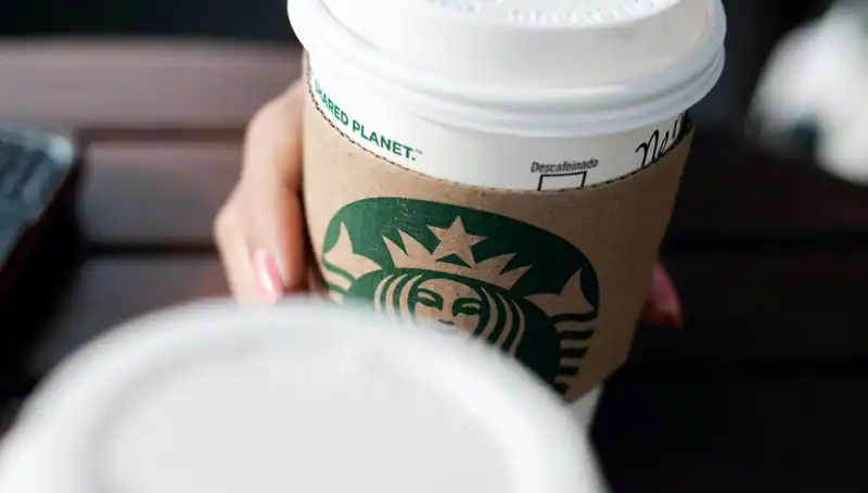 Starbucks'tan Şaşırtıcı Karar: 50 Milyon Dolar Tazminat İle Gündem Oldu