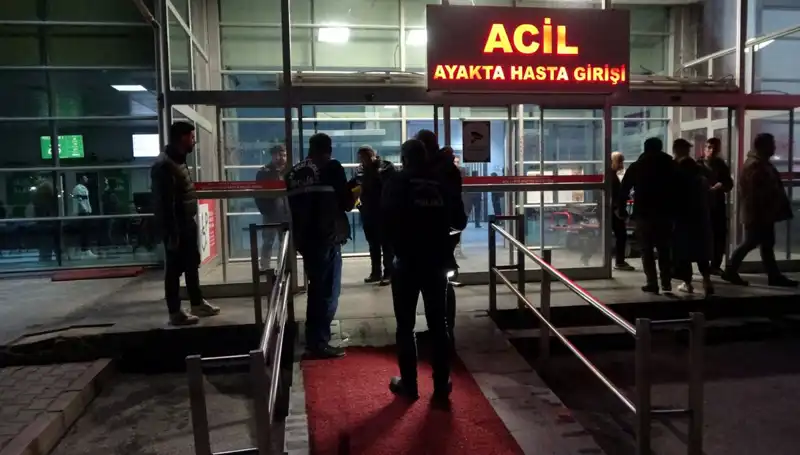 Hastane Acil Servisinde Silahlı Kavga: Korku Dolu Anlar