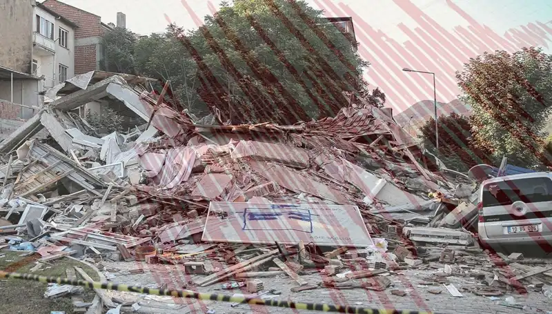 Balıkesir Sındırgı'da 4 Büyüklüğünde Deprem: Neler Oluyor?