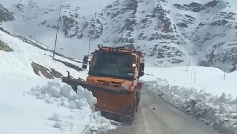 Karın Engellediği Kapı: Beş Ay Sonra Yeniden Açıldı