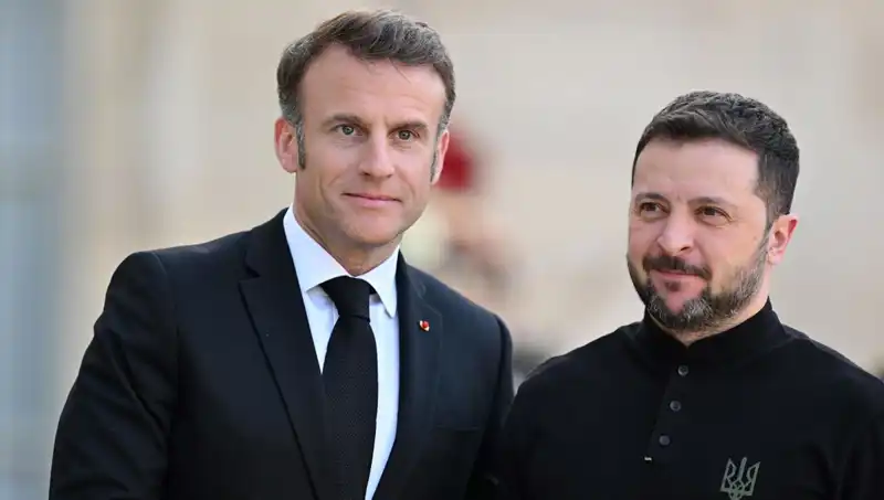 Macron, Türkiye'nin Karadeniz'deki Rolünü Övgüyle Anlattı